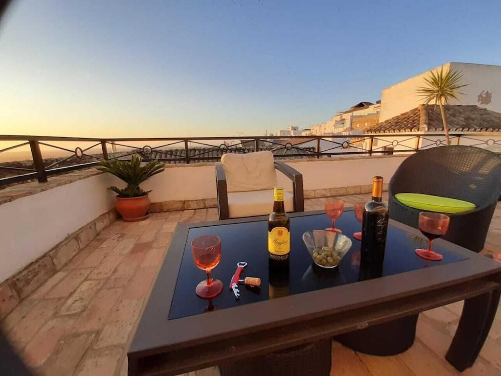 Sidonia, Luxury Historic Modern Townhouse, Swimming Pool, Terraces, Sea View. Apartment