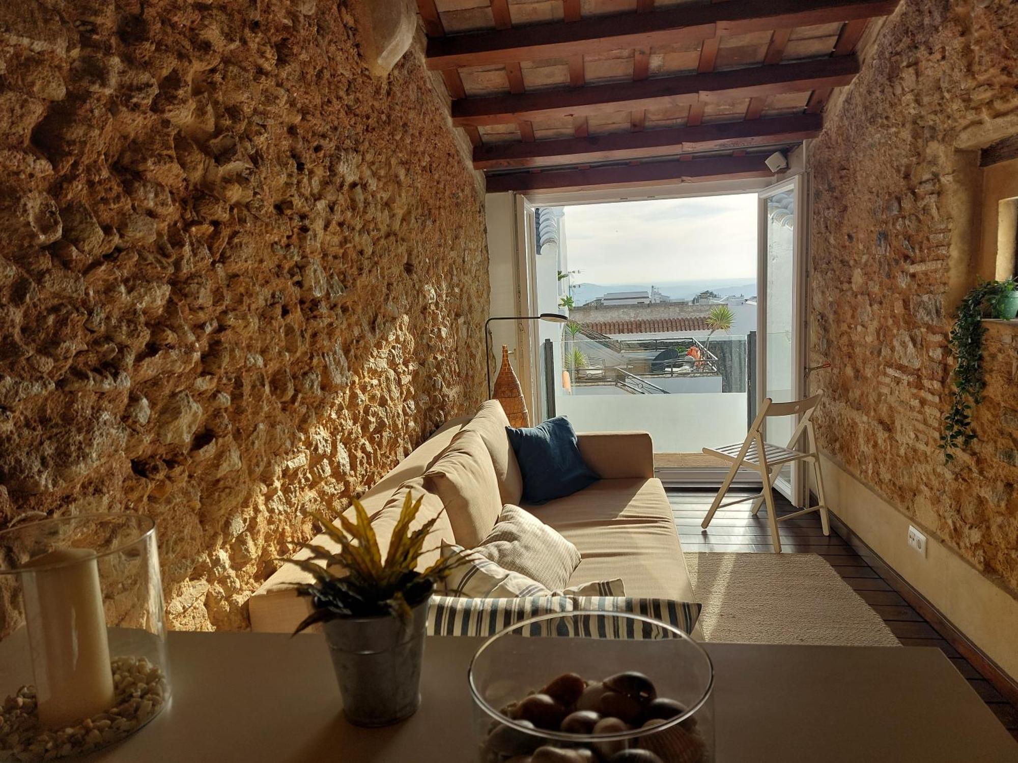 Apartment Sidonia, Luxury Historic Modern Townhouse, Swimming Pool, Terraces, Sea View.